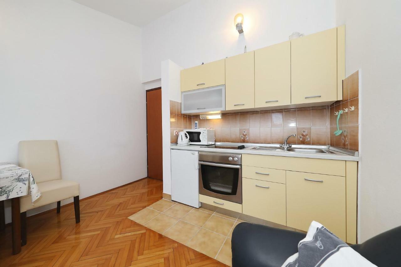 Apartments Vedrana ビオグラード・ナ・モル エクステリア 写真